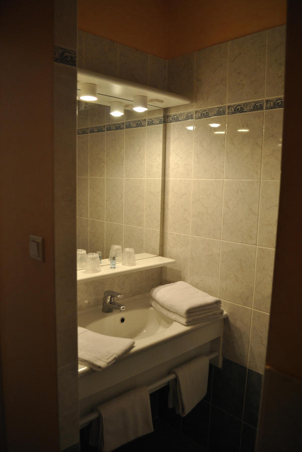 Hotel Auberge De La Nauze Sagelat Rom bilde