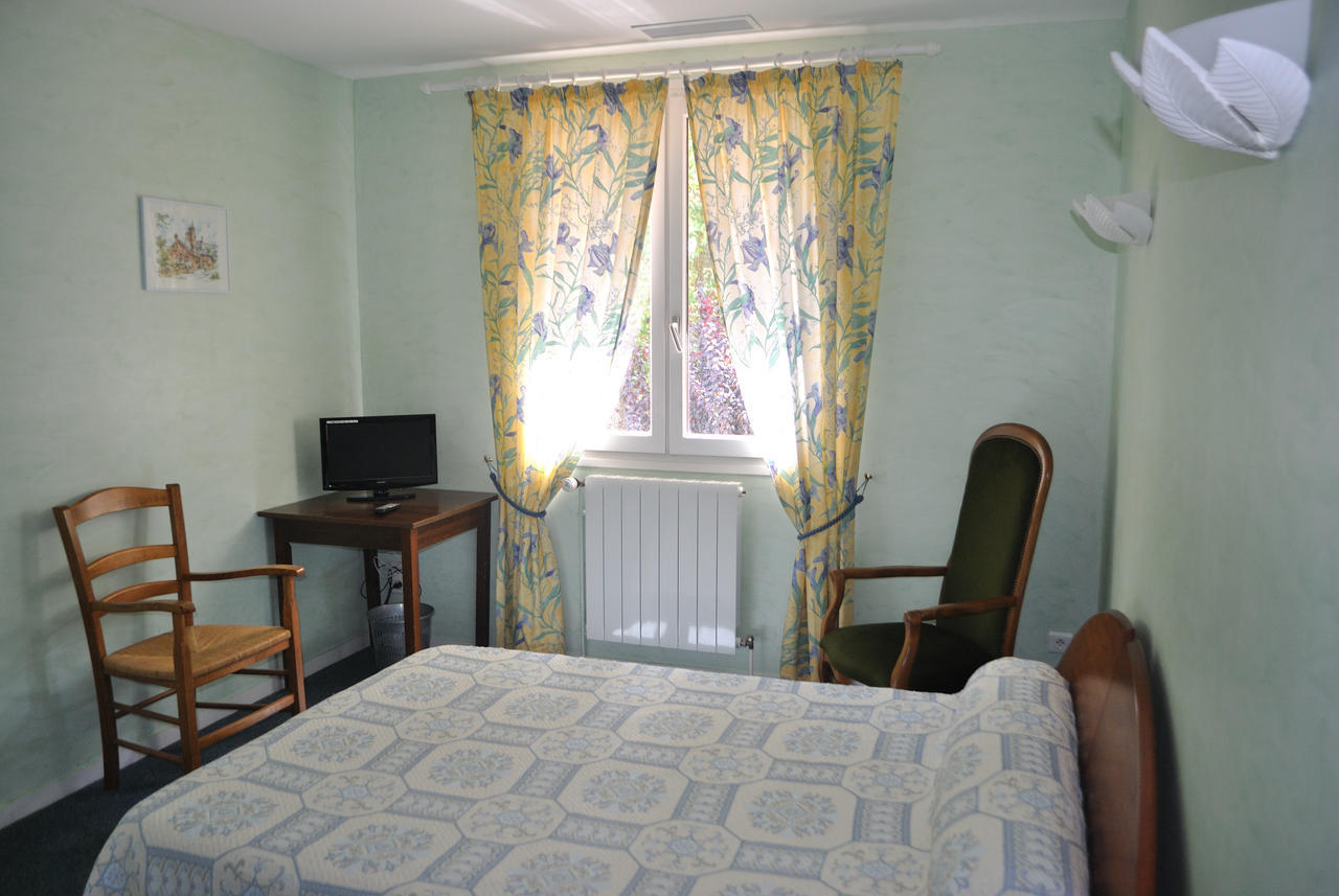 Hotel Auberge De La Nauze Sagelat Rom bilde